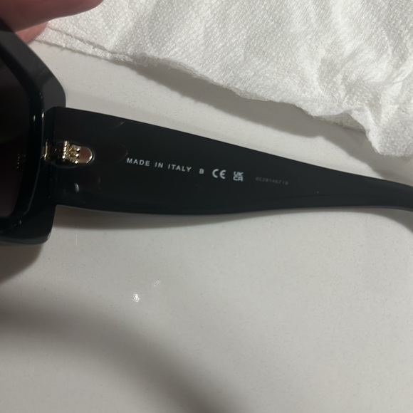 CHANEL sunglasses  - Picture 7 of 10